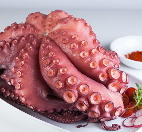 Pulpo entero cocido