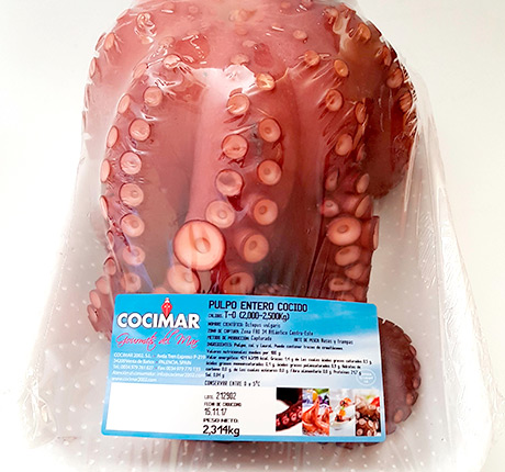 Pulpo entero cocido