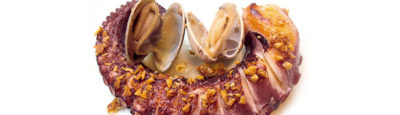 Pulpo crujiente con almejas